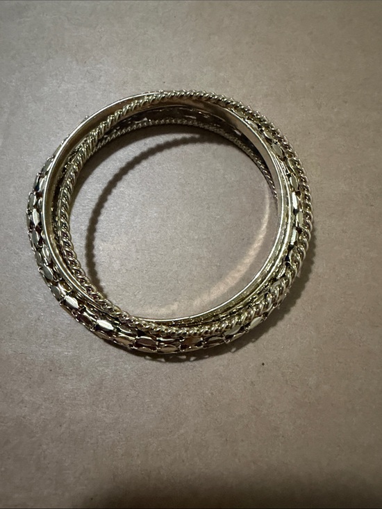 Jewelry - Gold Multi-Texture Women's Bangle Bracelet